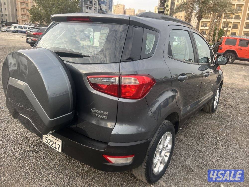 فورد اسكيب 2020 صبغ وكاله ماشي 126 الف بحاله ممتازه وشرط الفحص8