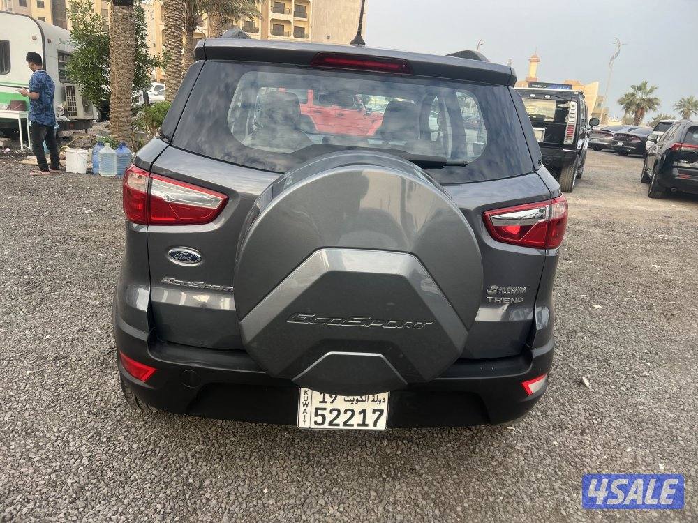 فورد اسكيب 2020 صبغ وكاله ماشي 126 الف بحاله ممتازه وشرط الفحص11