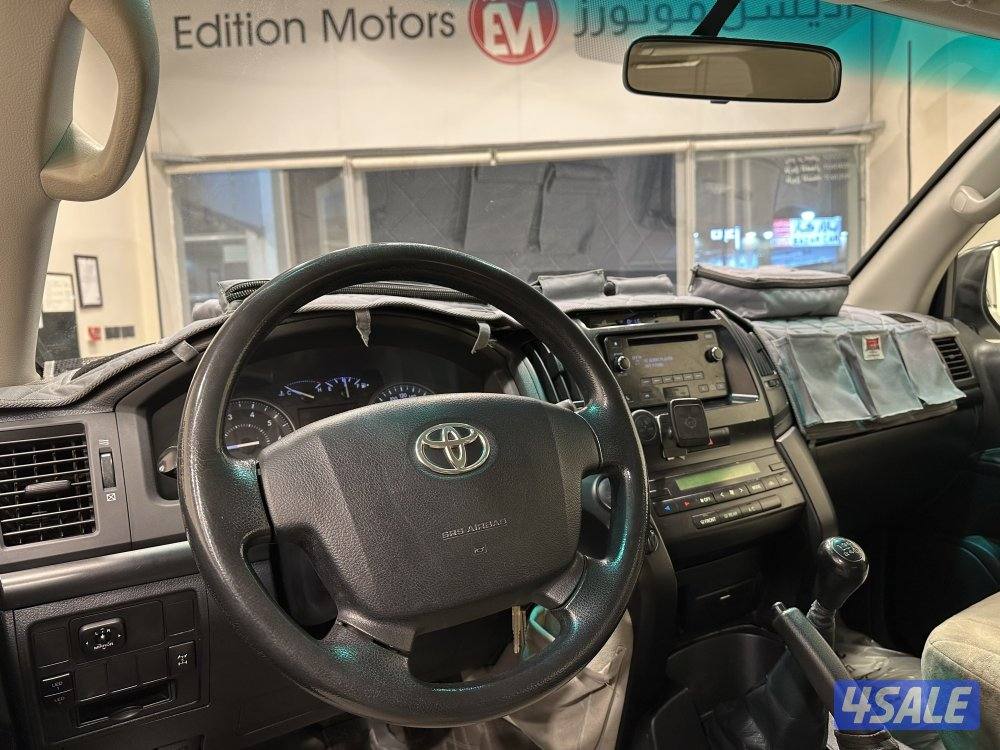 لاندكروزر G8