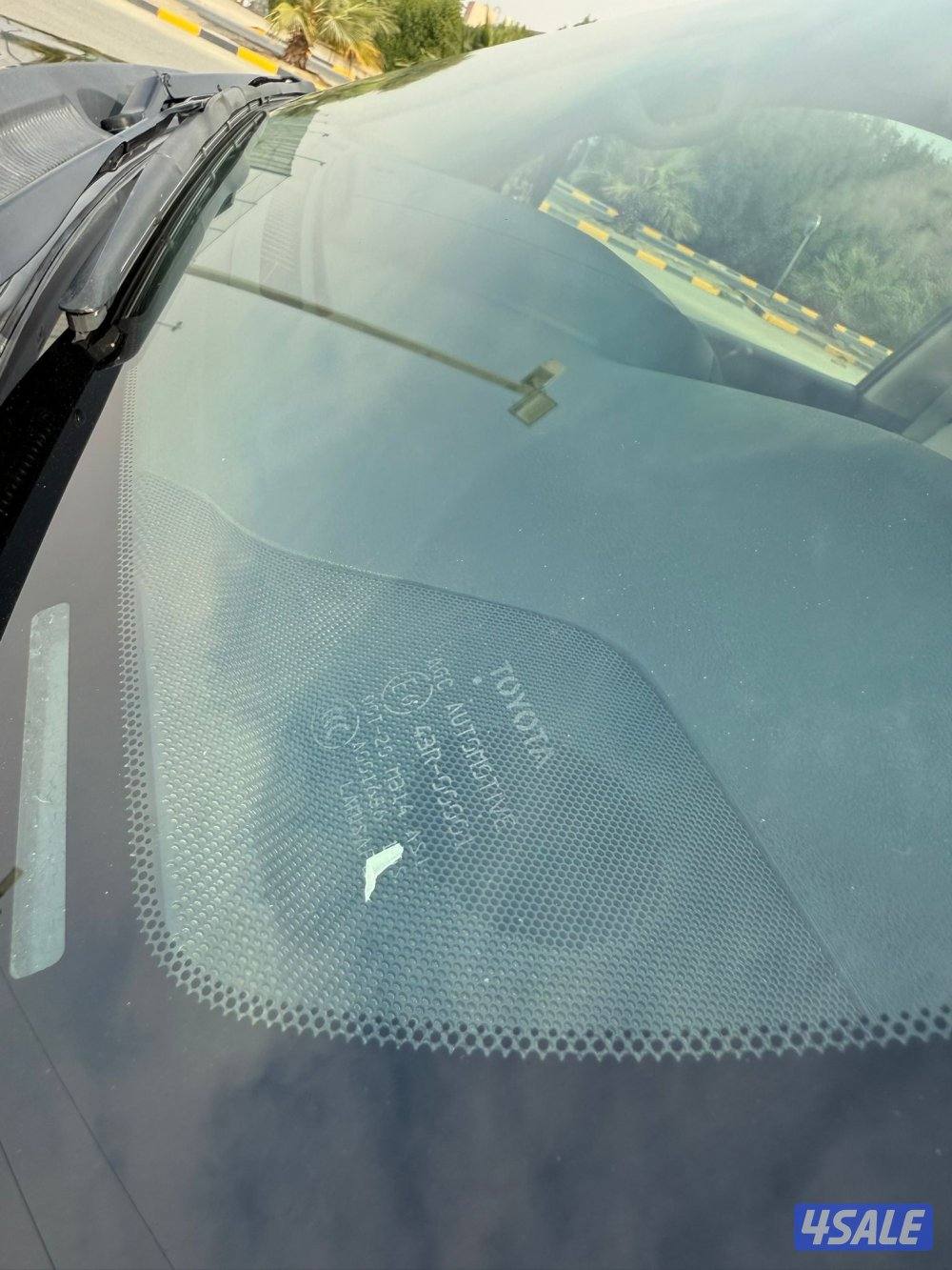 لاند كروز الساير 2011 بحاله نادره عداد 96 الف10