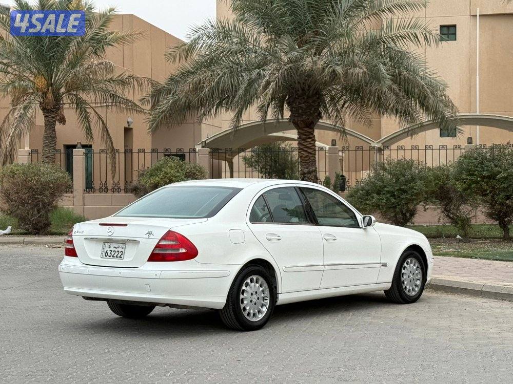 للبيع مرسيدس E240 موديل 20030