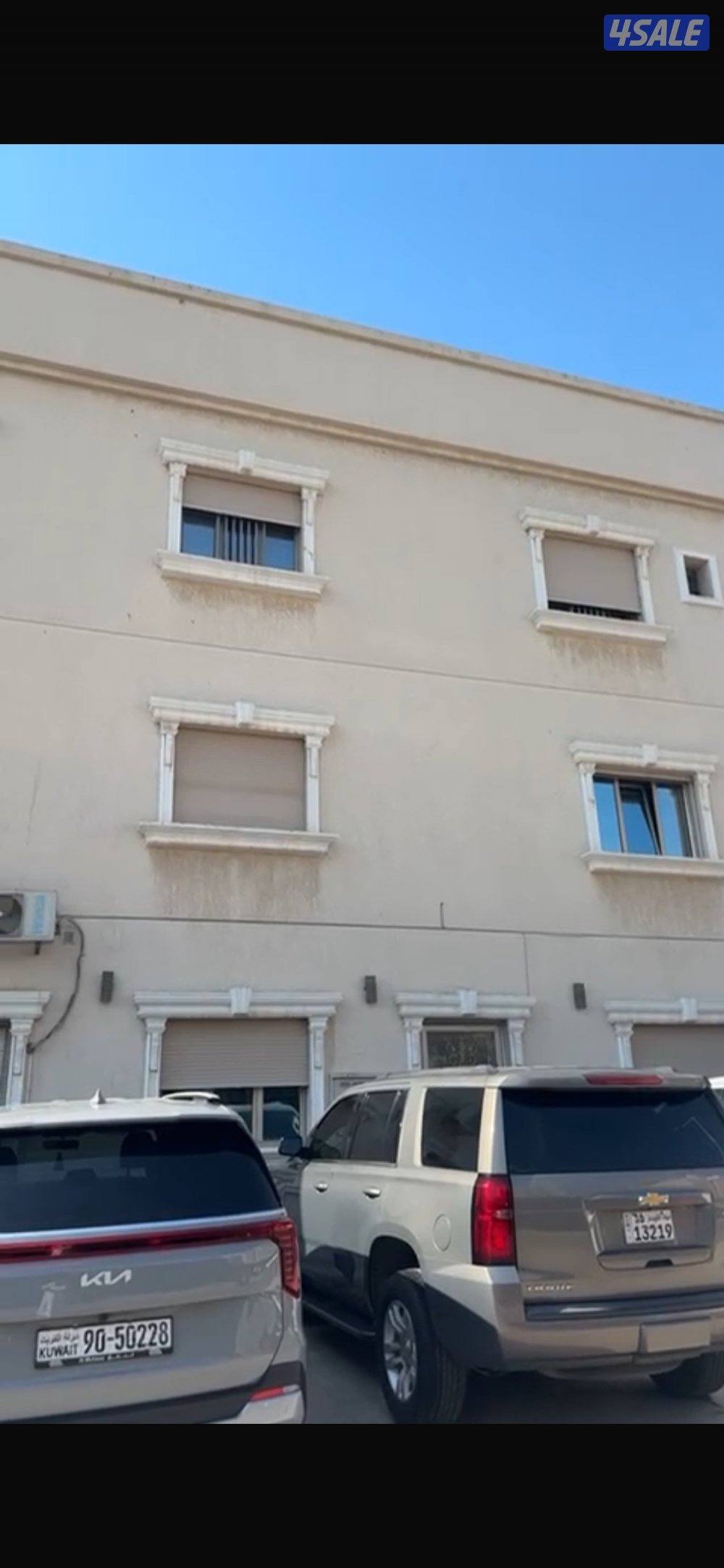 للبيع بيت في الصباحيه دورين ونص سد0