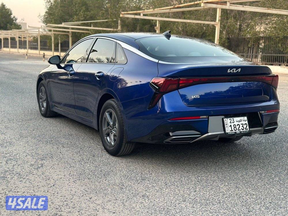 للبيع K5 موديل 2024 حالة الوكاله ماشي19 الف فقط صبغ الوكاله4