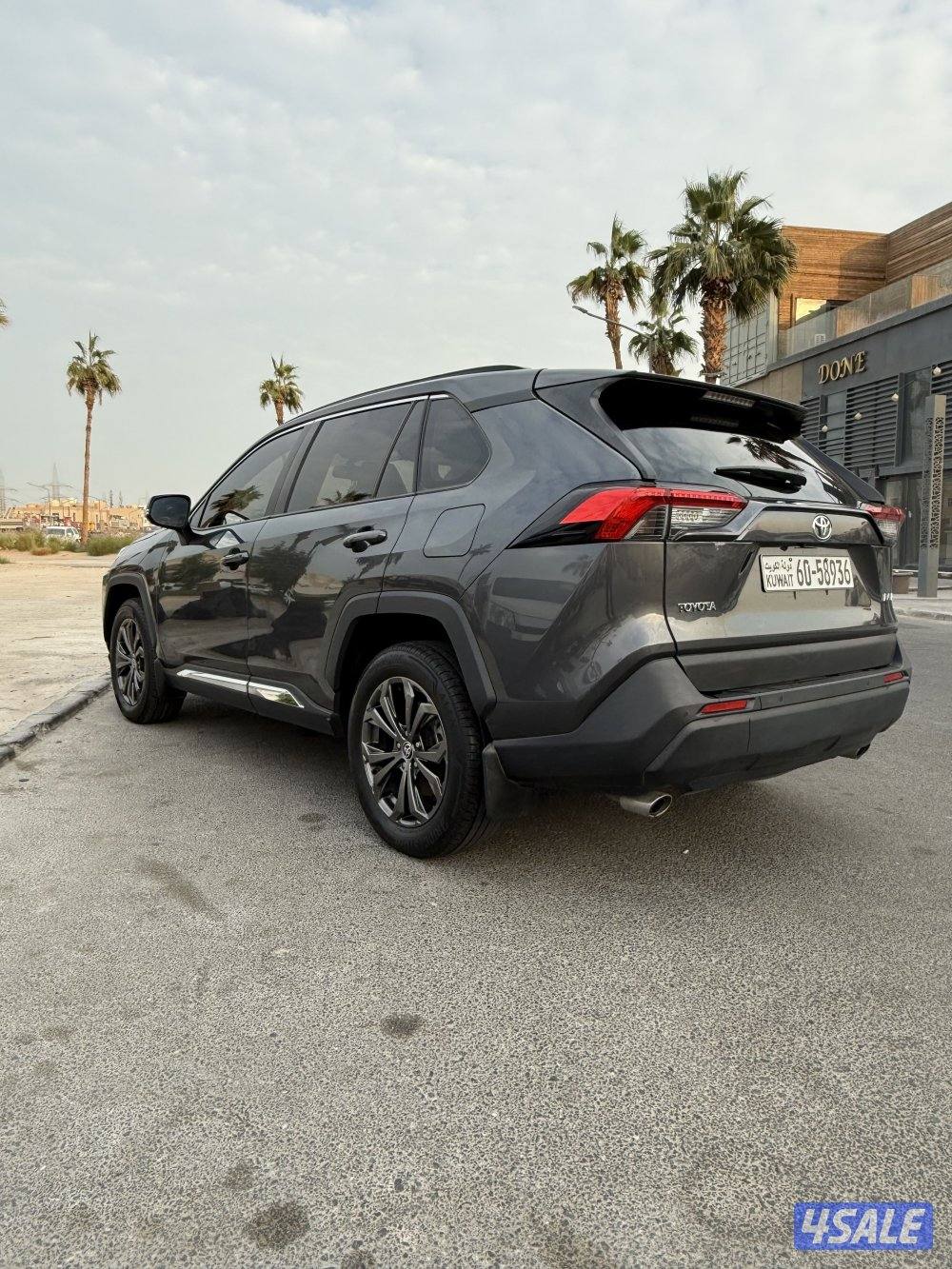 راف 4 موديل 2022 وارد الوكالة0