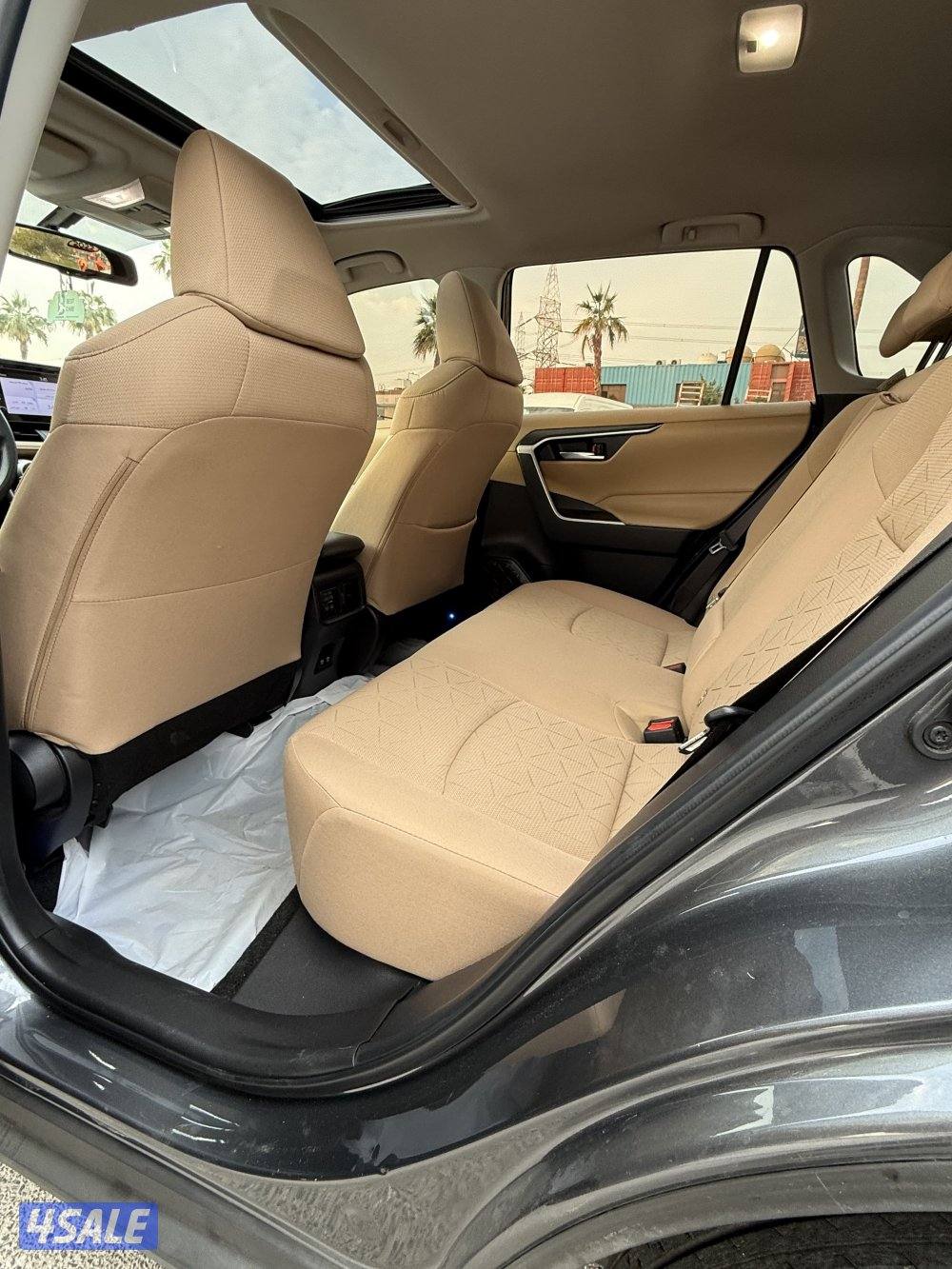 راف 4 موديل 2022 وارد الوكالة5