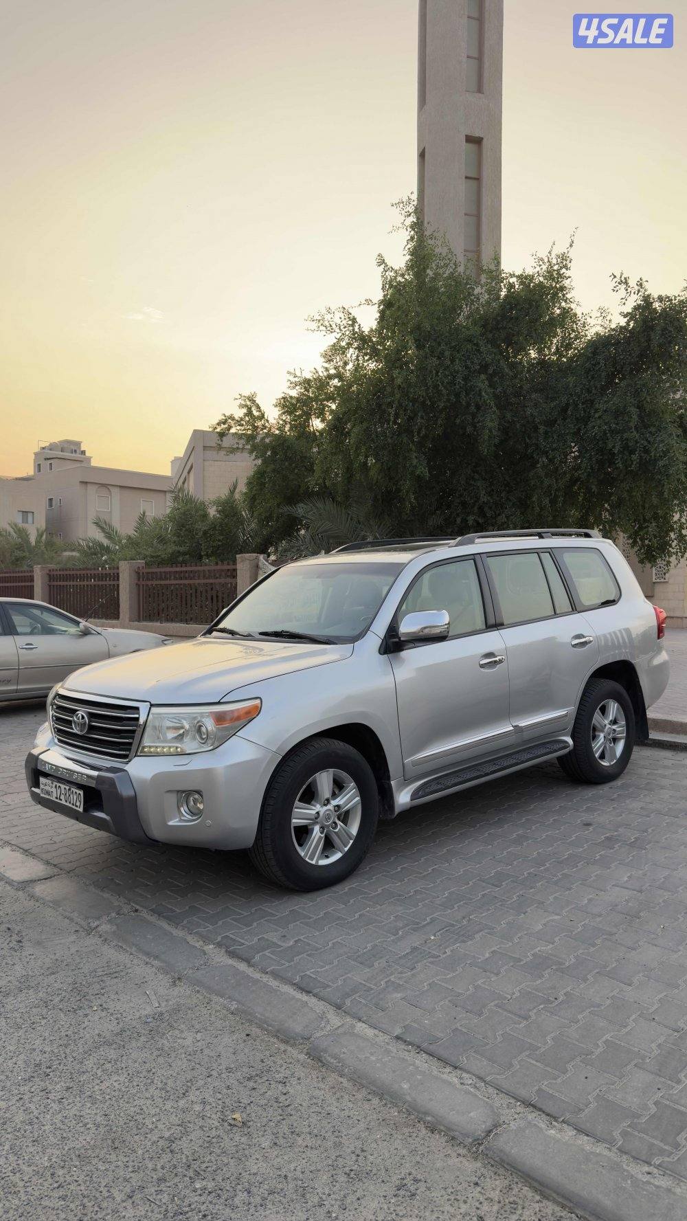 لاند كروزر 8 سلندر2