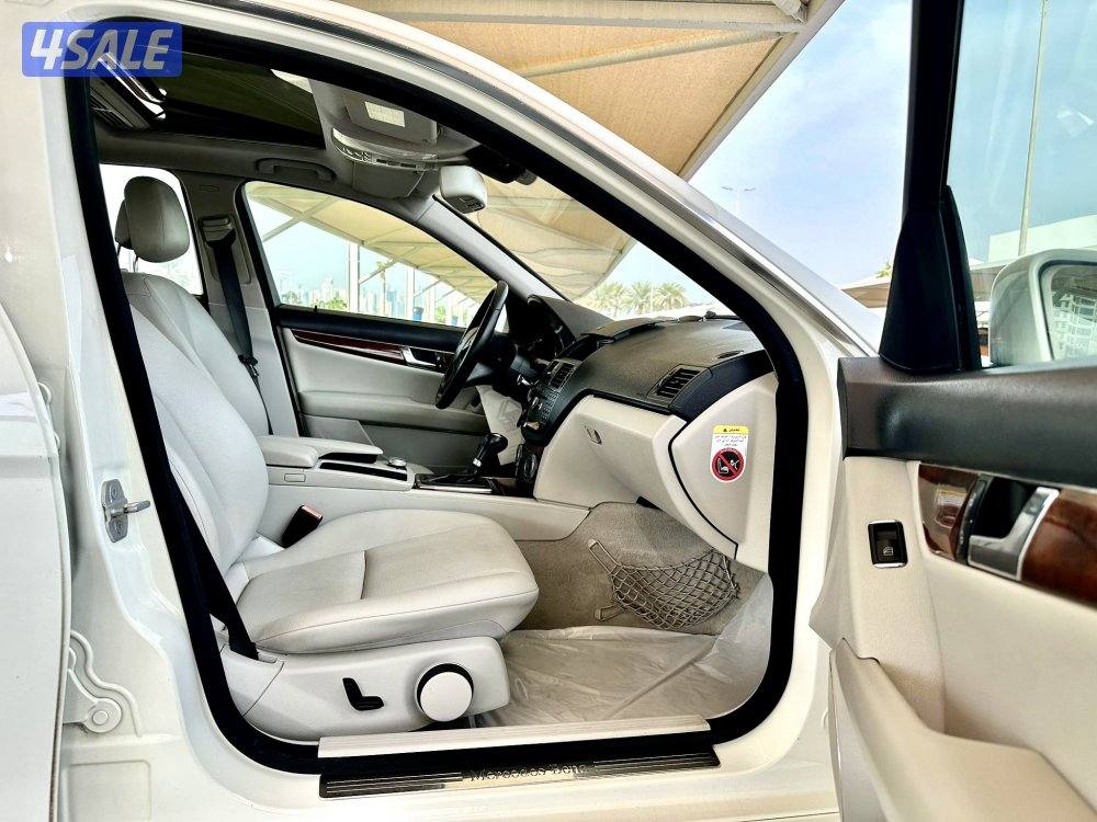 مرسيدس C200 - الموديل:2010 - العداد:1808