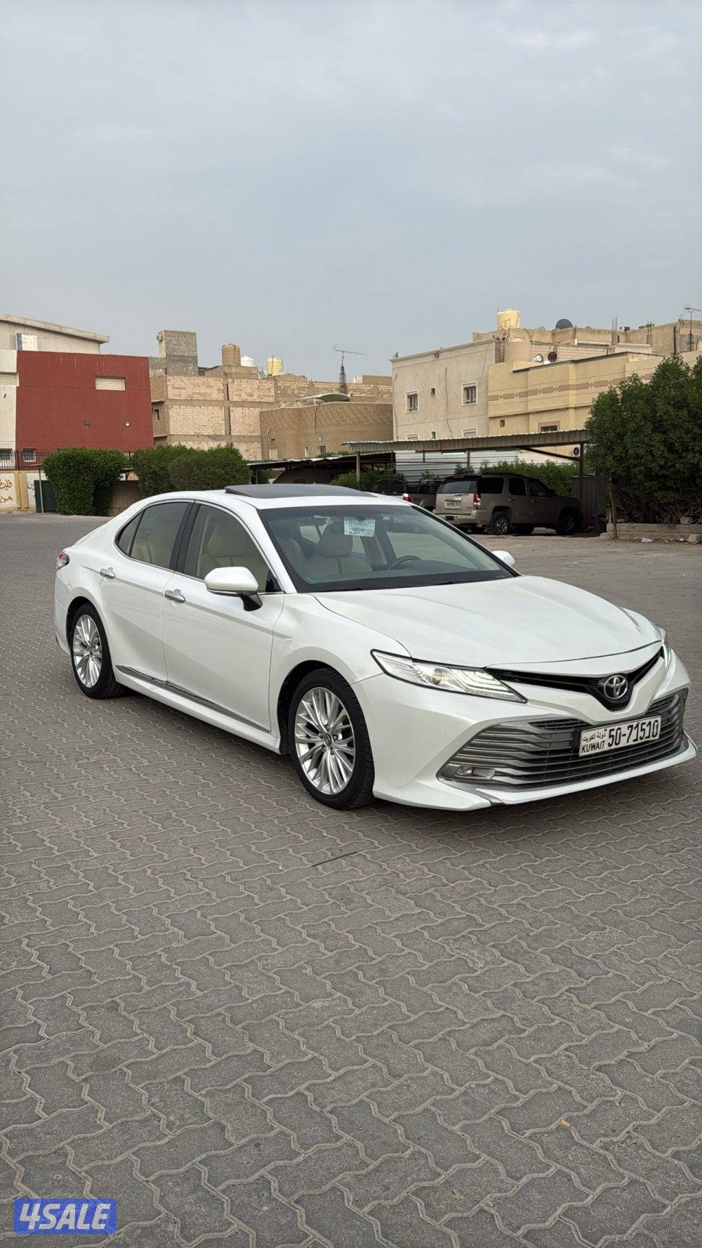 للبيع كامري لمتد ٦ سلندر5