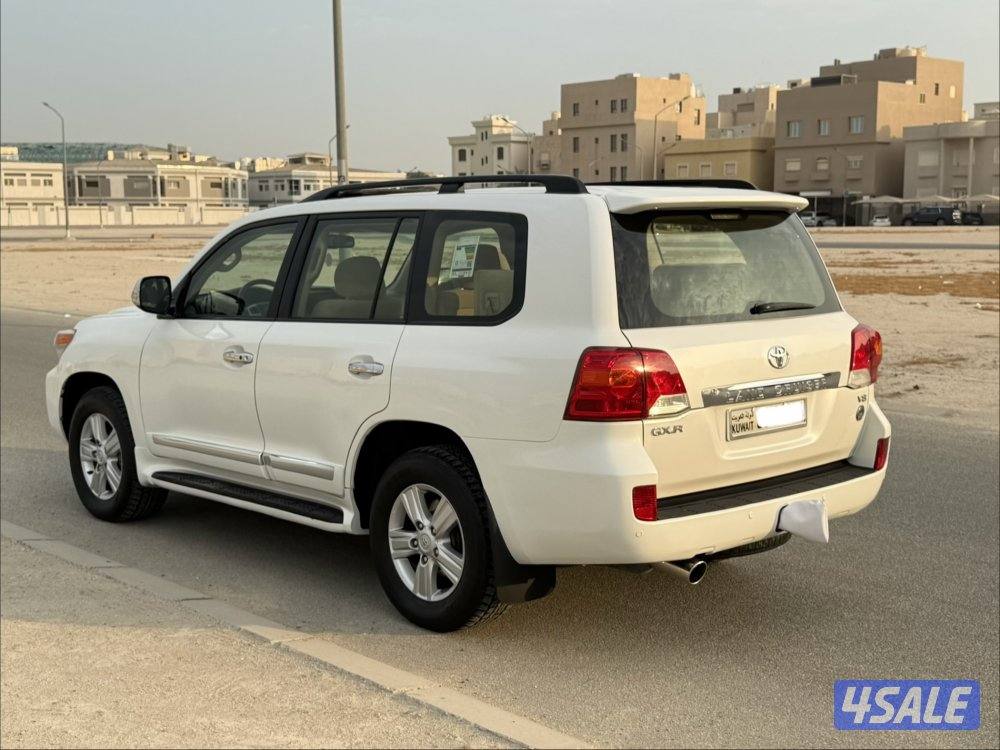 لاندكروزر  GXR0