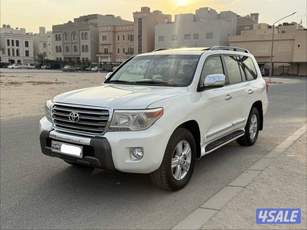 لاندكروزر  GXR2