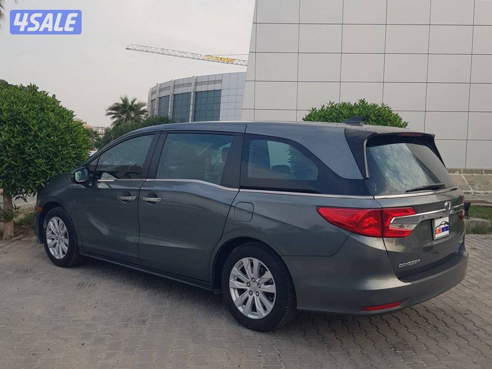للبيع هوندا اوديسي موديل 2018 عداد 114 صبغ وكالة3