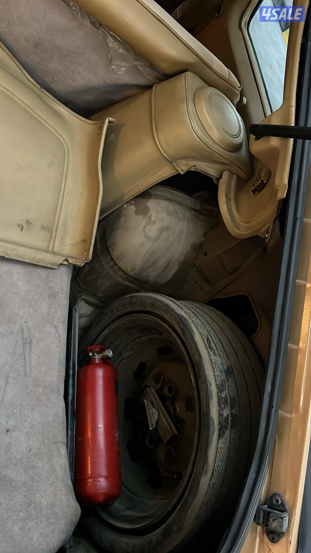 فورسيت اصلع امريكي شرط فحص المرور11