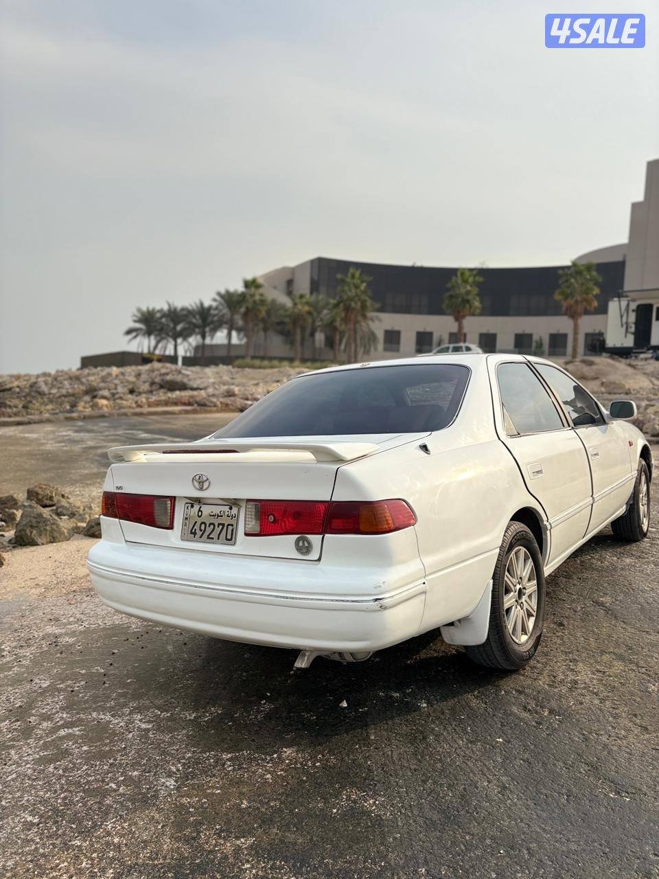 البيع سيارة كامري 20026