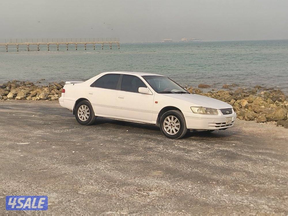 البيع سيارة كامري 200210