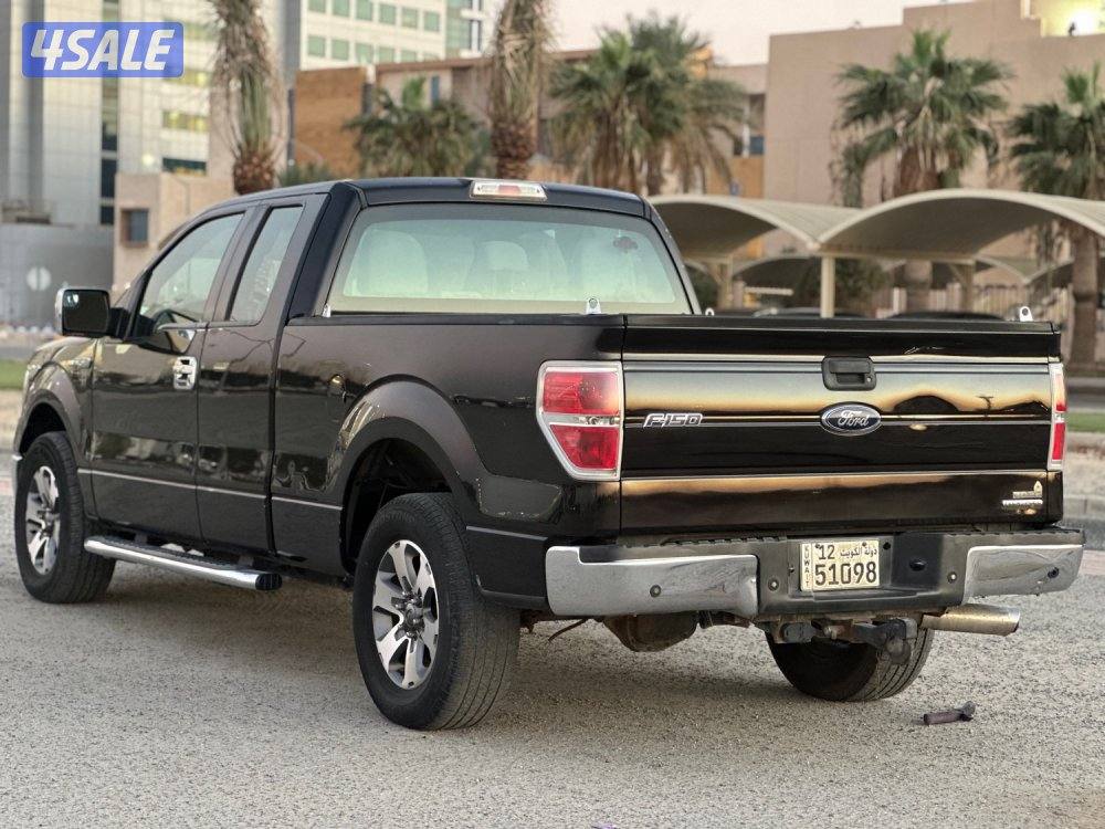 للبيع وانيت فورد F150 وارد الوكالة الوزان2