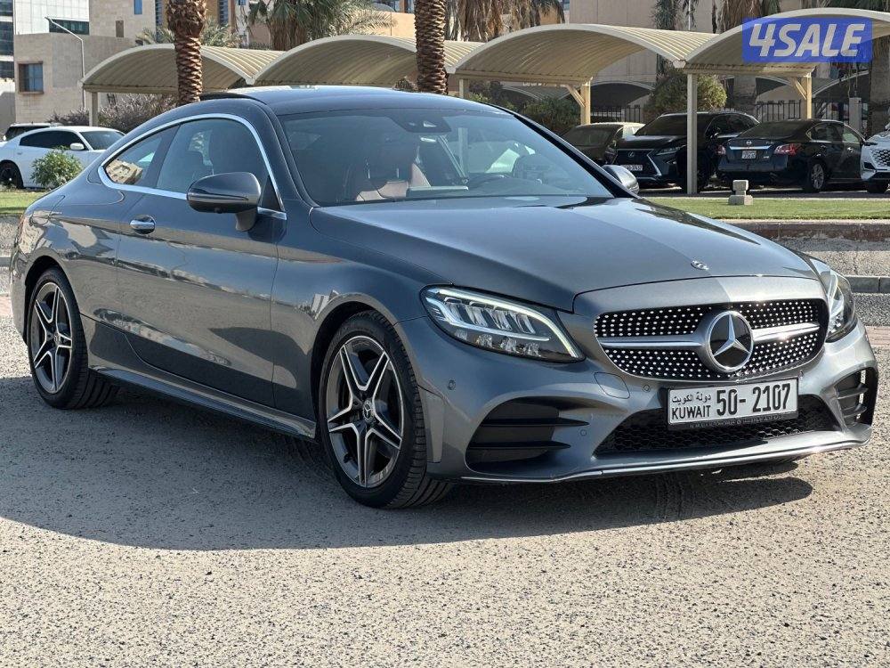 للبيع مرسيدس C200 c ماشي ٩٥ الف كيلو سيرفس وكالة0