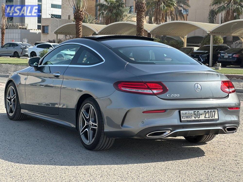 للبيع مرسيدس C200 c ماشي ٩٥ الف كيلو سيرفس وكالة3