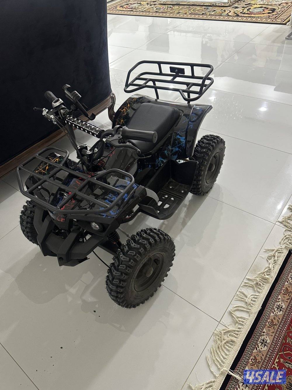 للبيع بقي صغير شحن كهرباء   تسعة سبعة واحد صفر سبعة تسعة صفر تسعة2