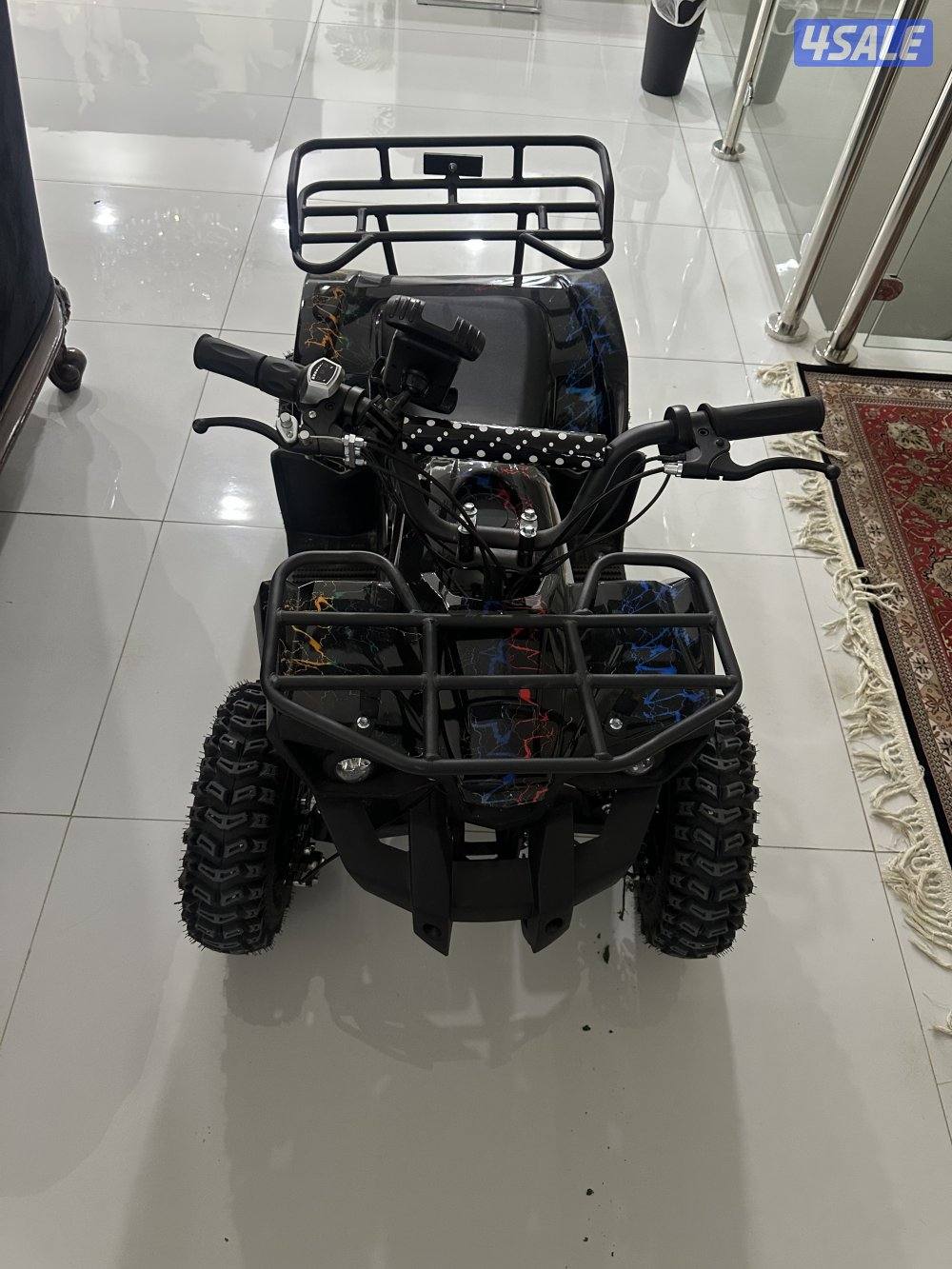 للبيع بقي صغير شحن كهرباء   تسعة سبعة واحد صفر سبعة تسعة صفر تسعة3