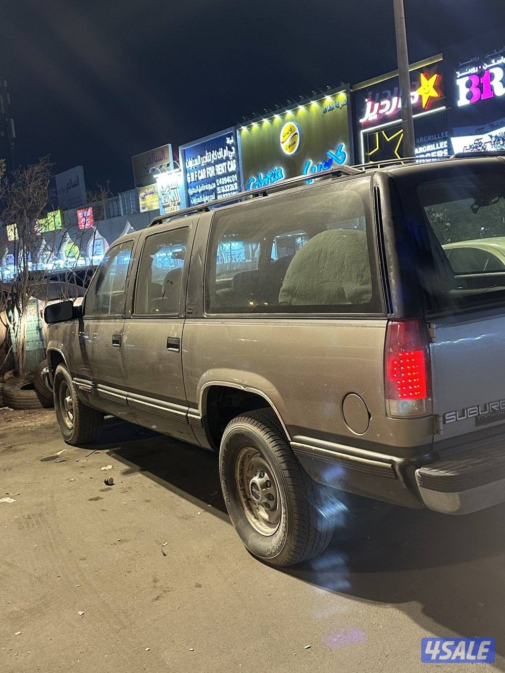 للبيع سوبربان موديل 1999 مكينة 454 البيع عع النظر1