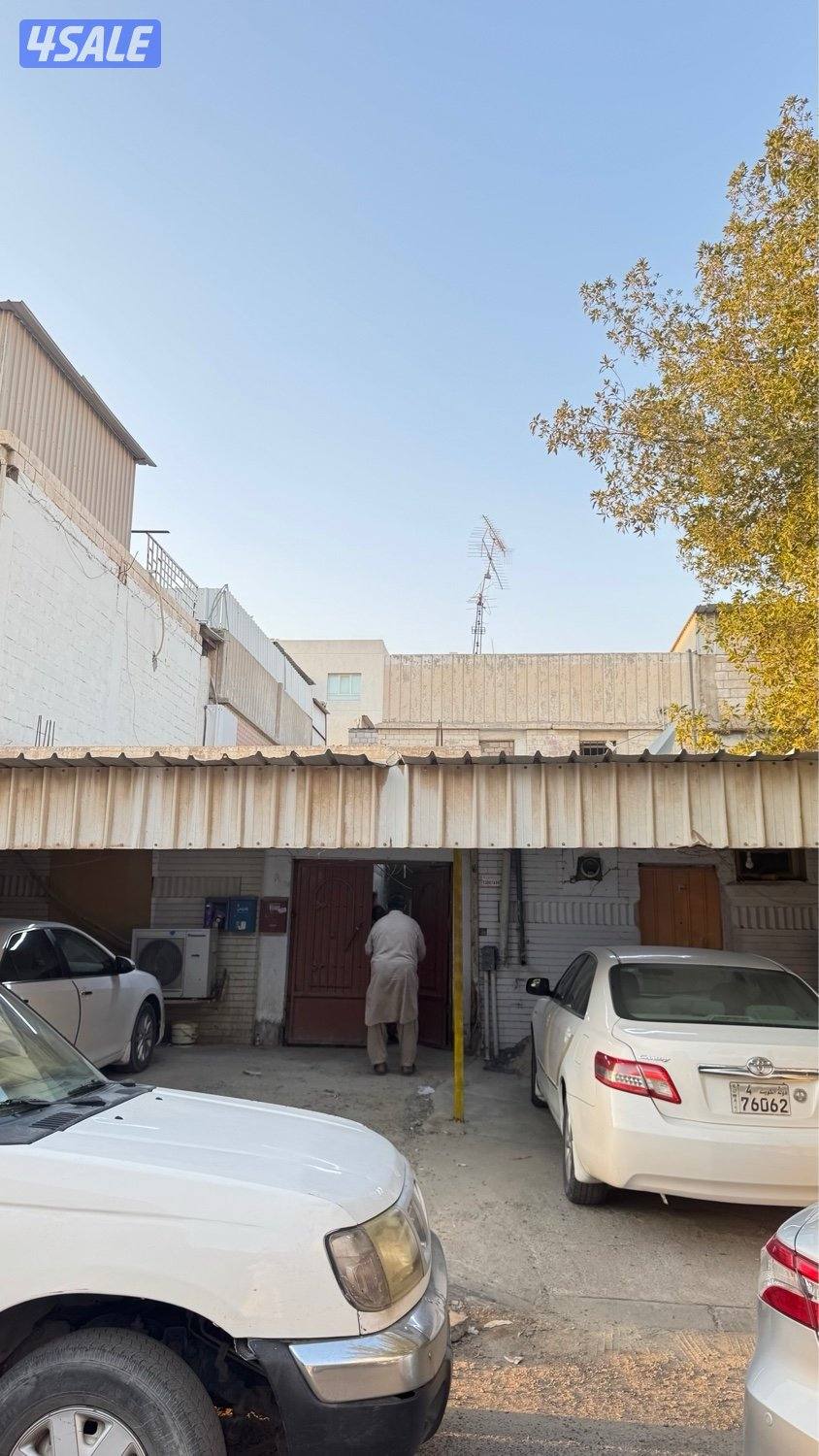 الاجار شقه بشرق الاحمدي0