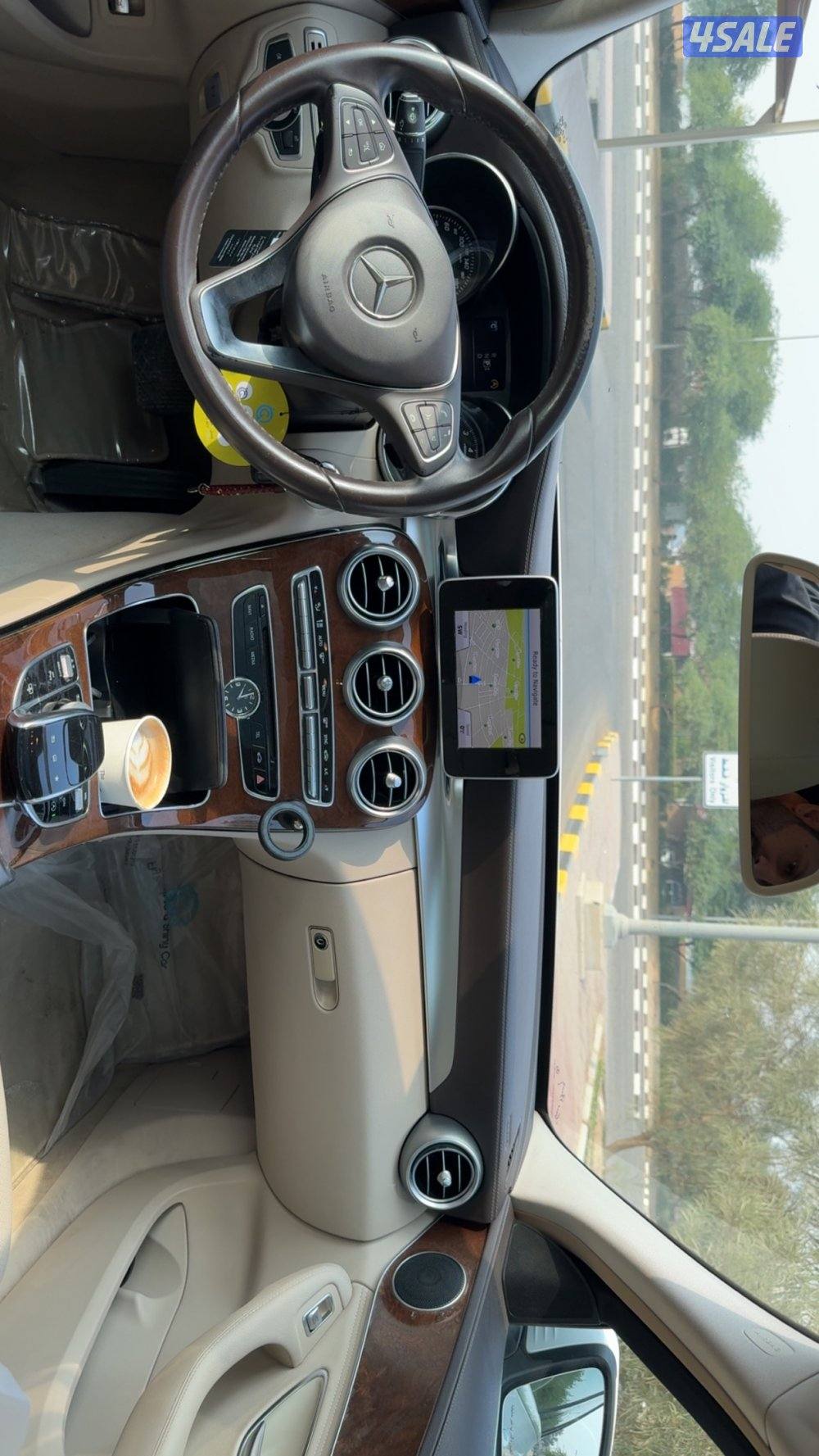 C200 مالك اول4