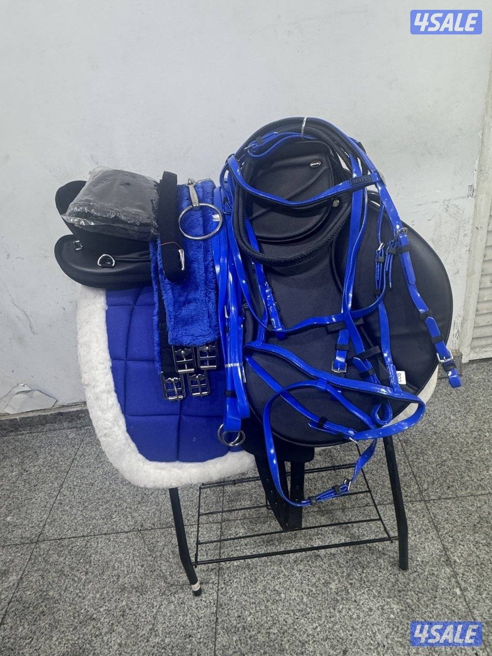 سرج ستيتس اسود Saddle  status 8 items5