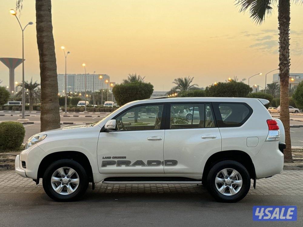 تويوتا برادو TXL V6 موديل 2012 بحاله ممتازه جدا6