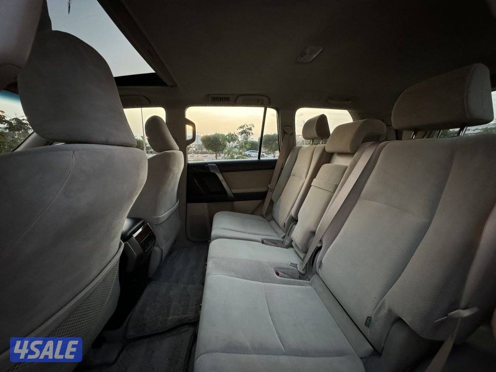 تويوتا برادو TXL V6 موديل 2012 بحاله ممتازه جدا7