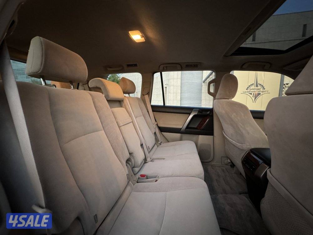 تويوتا برادو TXL V6 موديل 2012 بحاله ممتازه جدا9