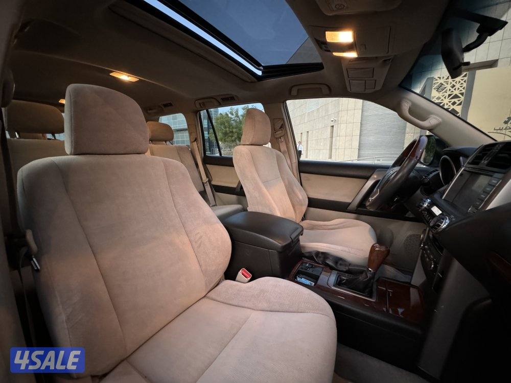 تويوتا برادو TXL V6 موديل 2012 بحاله ممتازه جدا12