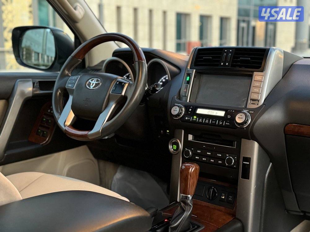 تويوتا برادو TXL V6 موديل 2012 بحاله ممتازه جدا14
