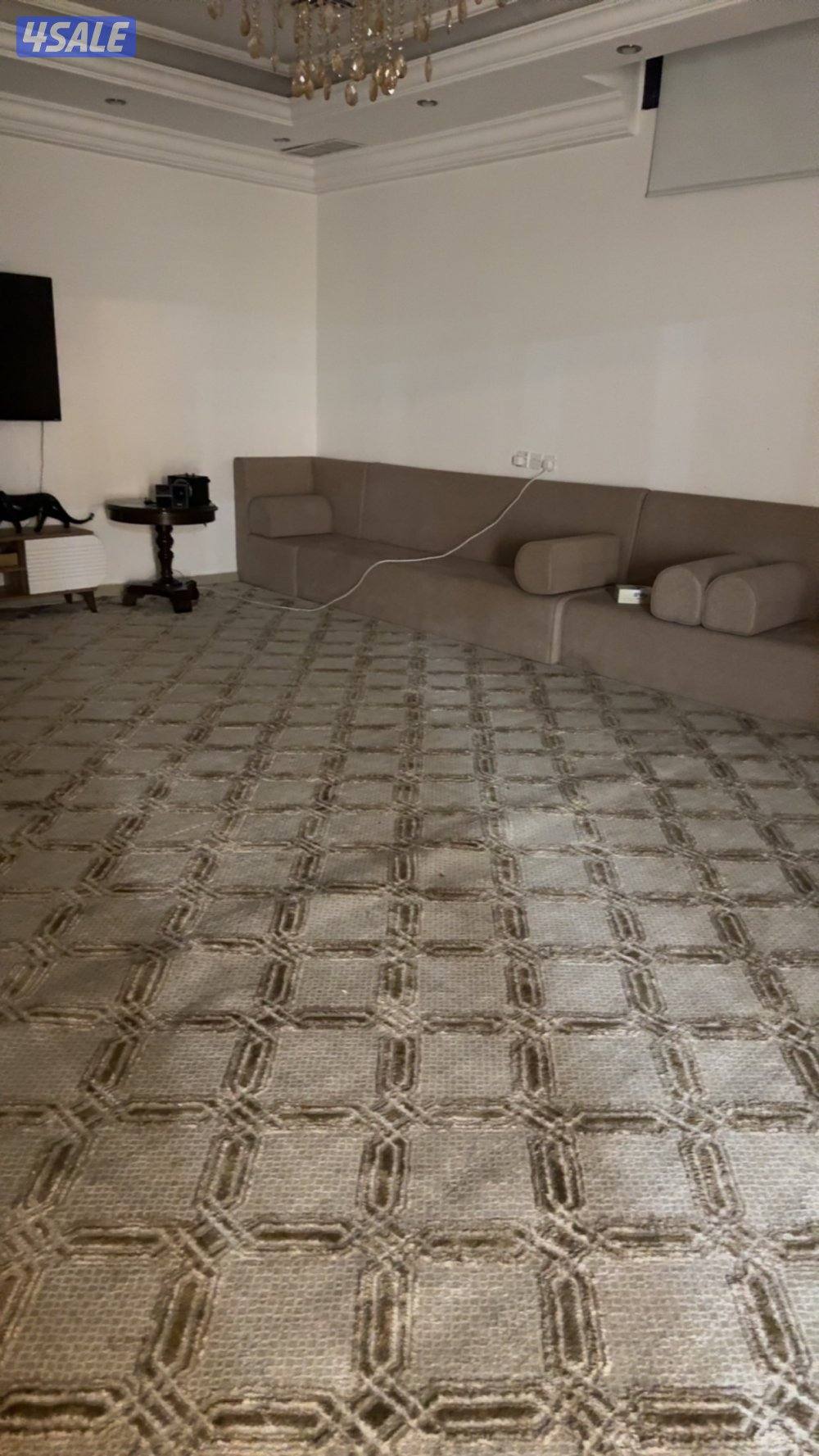 عبدالله مبارك قطعه ٥شارع ٥١٤منزل٣9