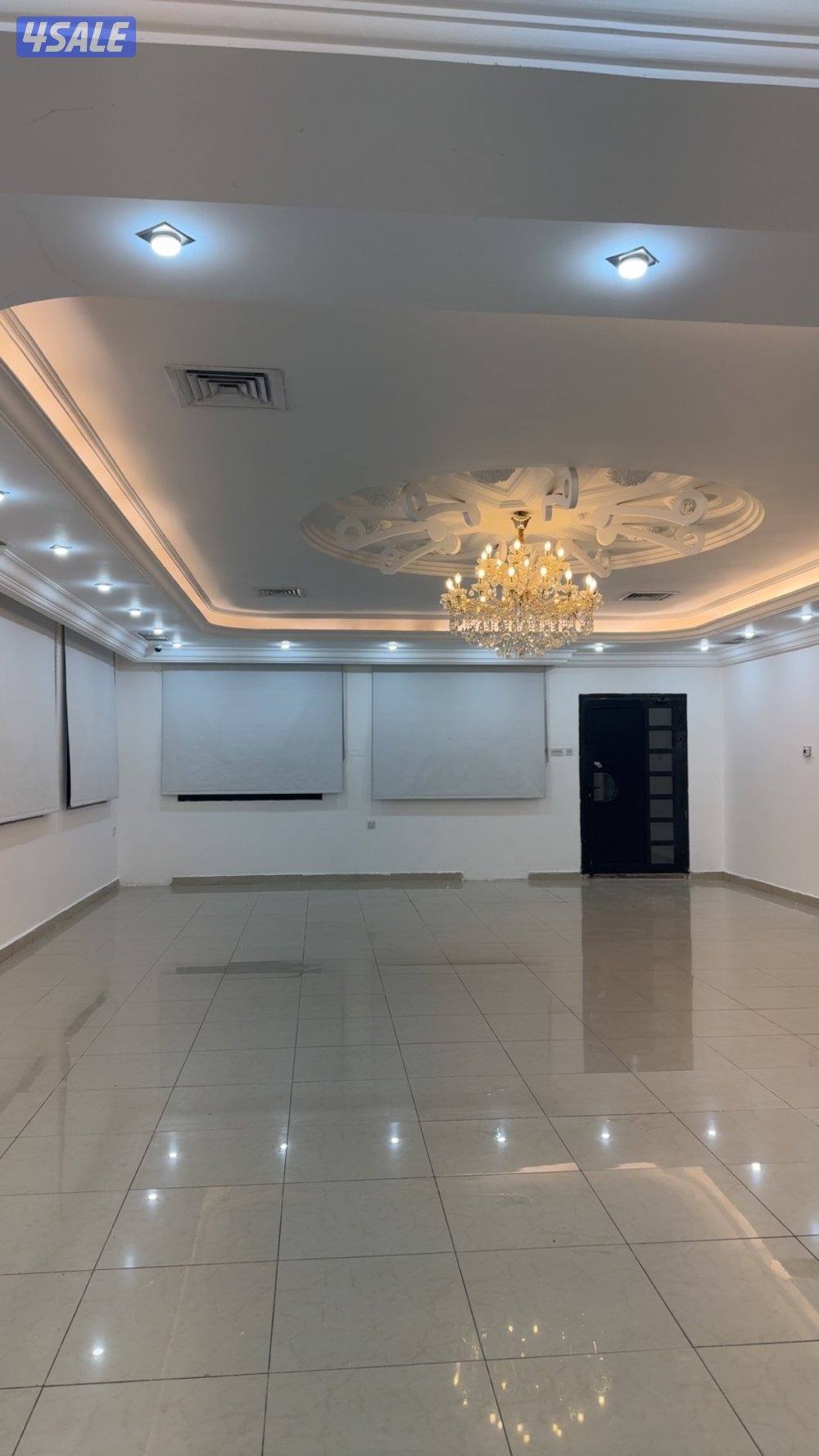 عبدالله مبارك قطعه ٥شارع ٥١٤منزل٣10