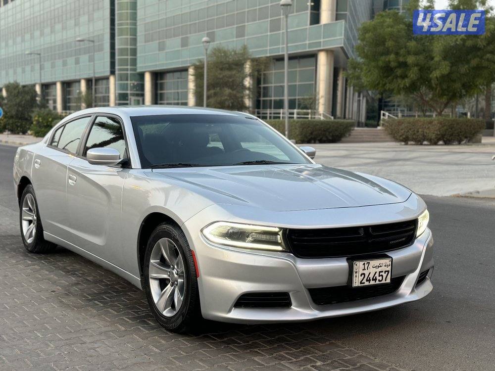 دوج شارجر V6 موديل 2020 بحاله الوكاله شرط الفحص1