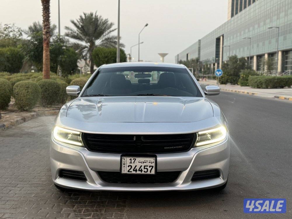 دوج شارجر V6 موديل 2020 بحاله الوكاله شرط الفحص2