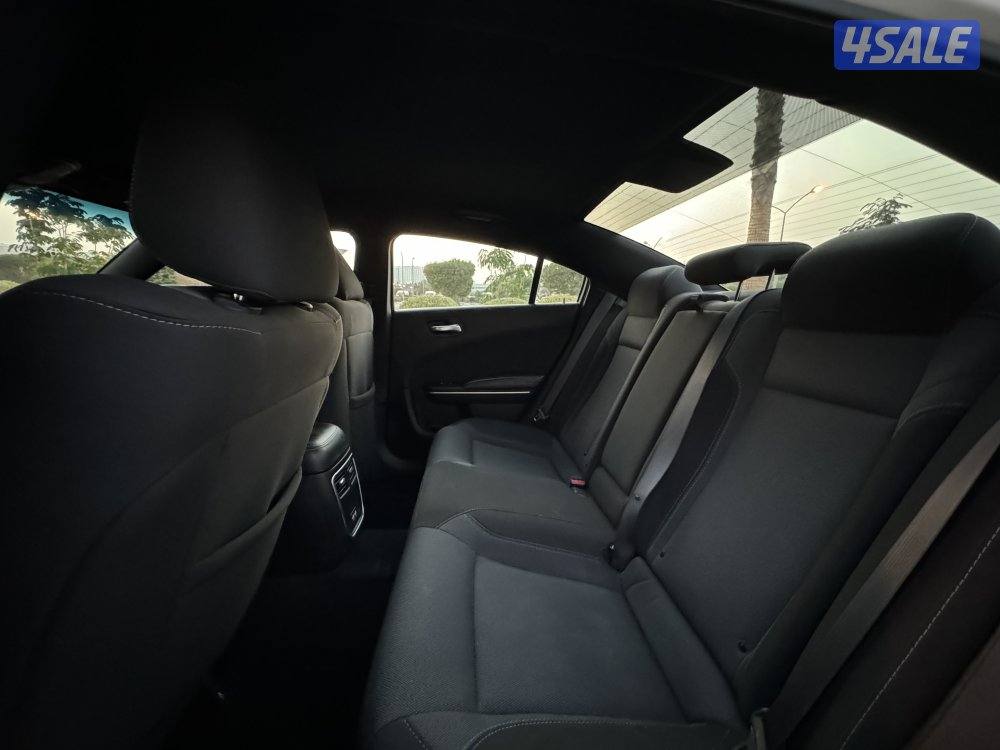 دوج شارجر V6 موديل 2020 بحاله الوكاله شرط الفحص5