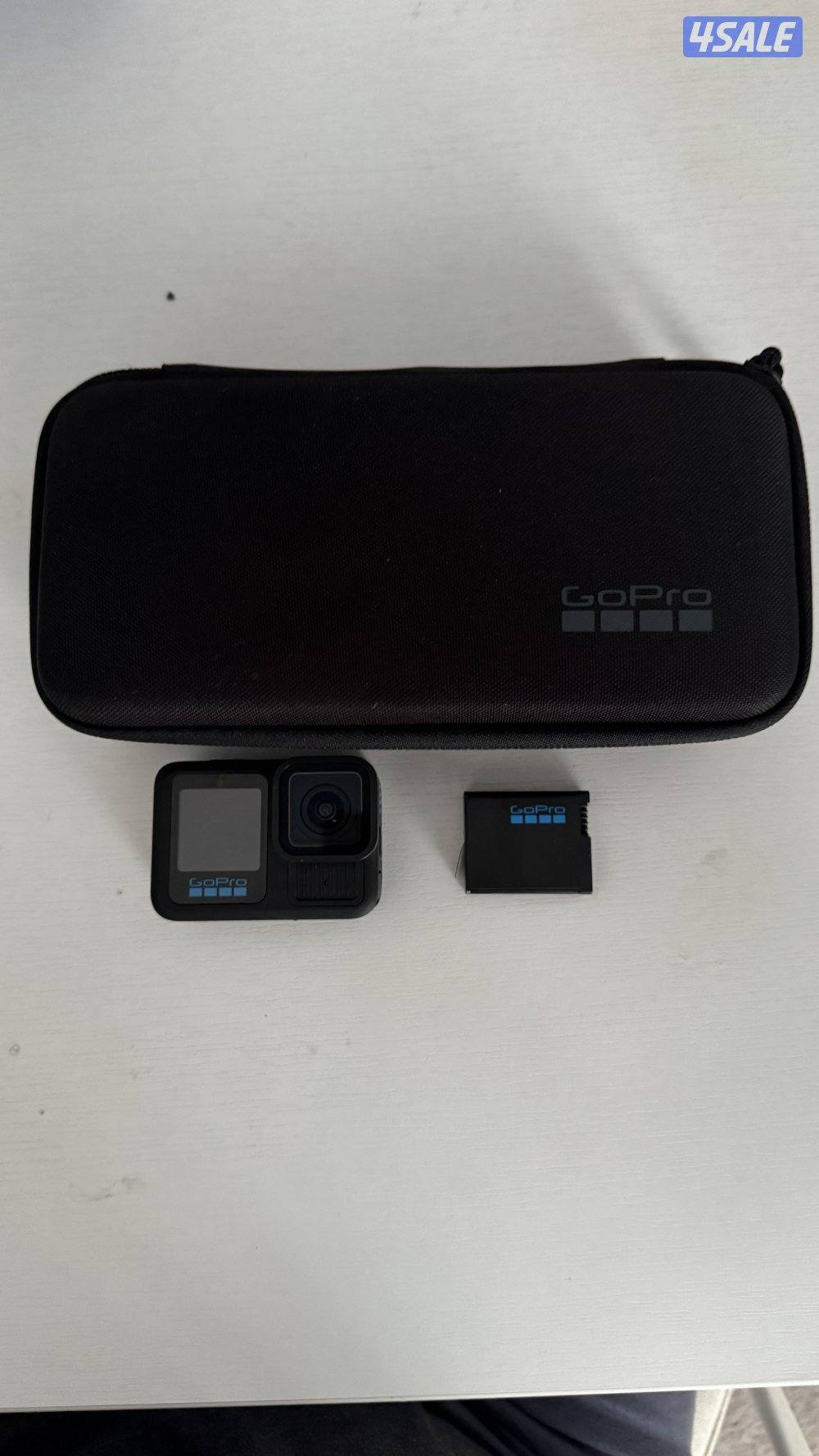 GoPro hero 13 black. 64 gb memory card included with accessories1
