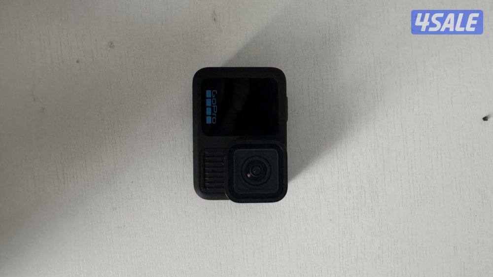 GoPro hero 13 black. 64 gb memory card included with accessories3