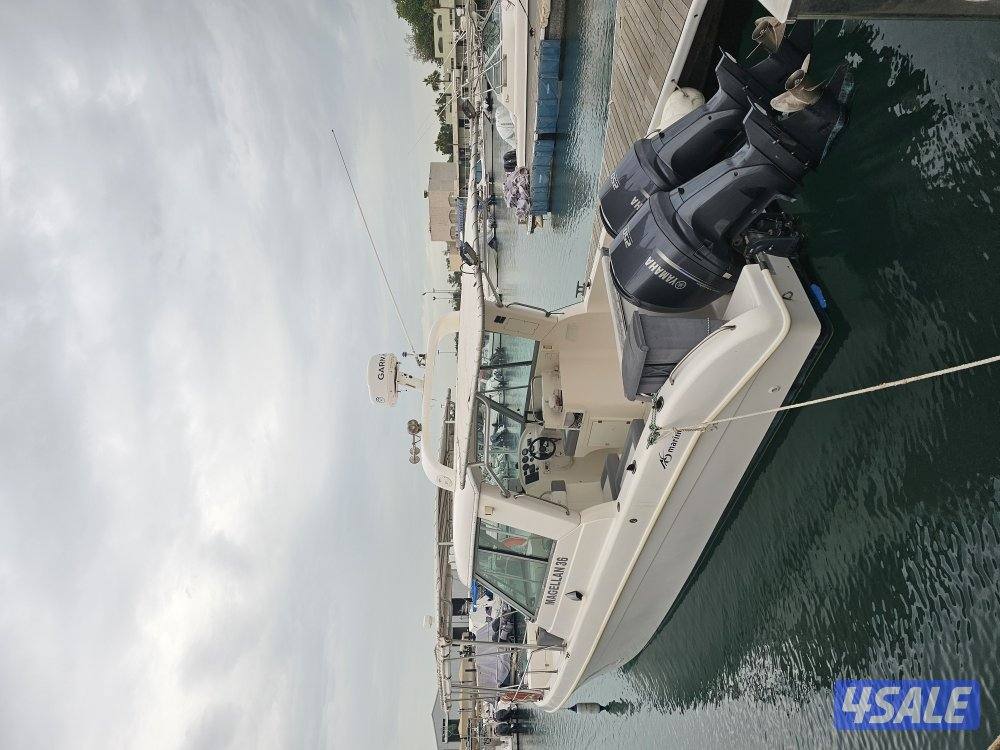للبيع ماجلان 36 قدم موديل 2010 عليه مكينتين ياماها حجم 250 موديل 20121