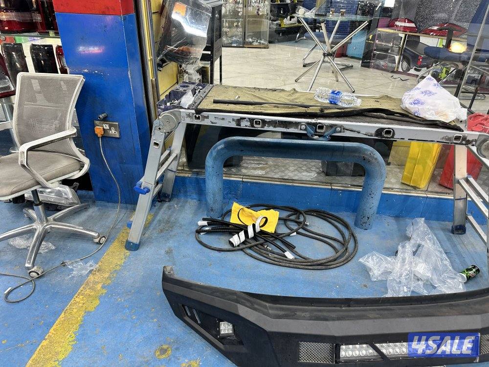 للبيع دعامية صب حديد مع كشافات0