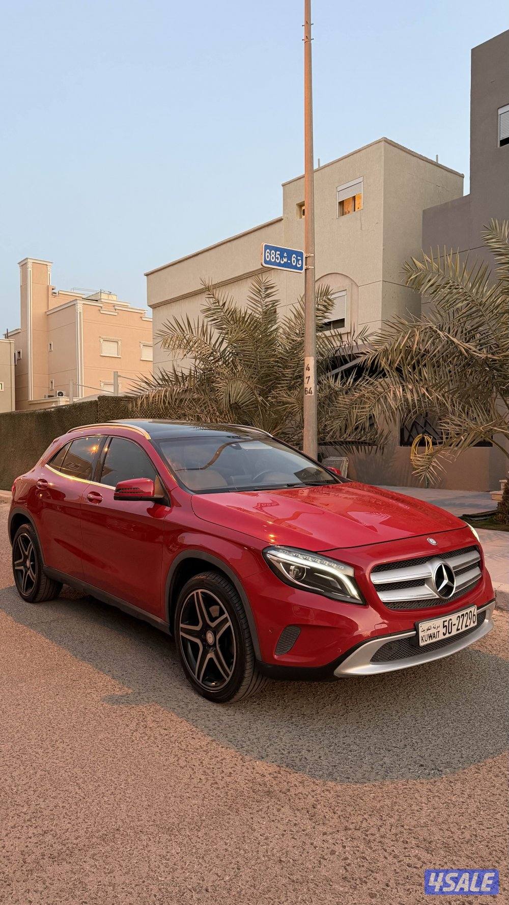 للبيع مرسيدس GLA 250 موديل 20172