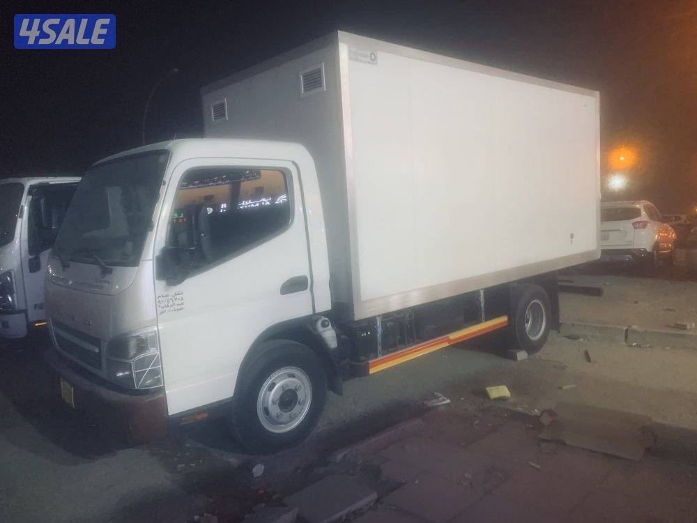 هاف لوري ميستوبشيي بوكس0