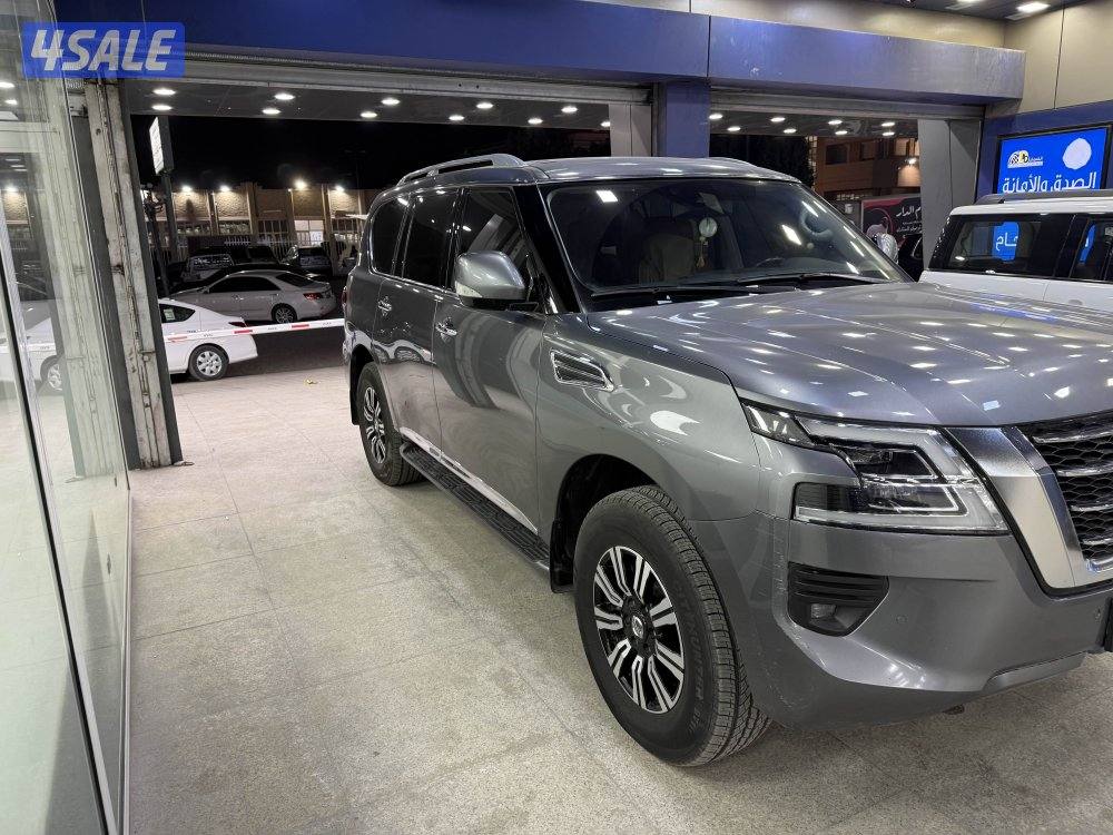 للبيع نيسان باترول تيتانيوم1