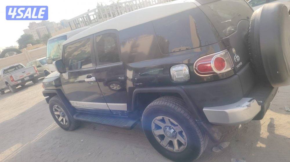 للبيع جيب إف جي مديل 2008 ماشي 400 ألف شرط الفحص1
