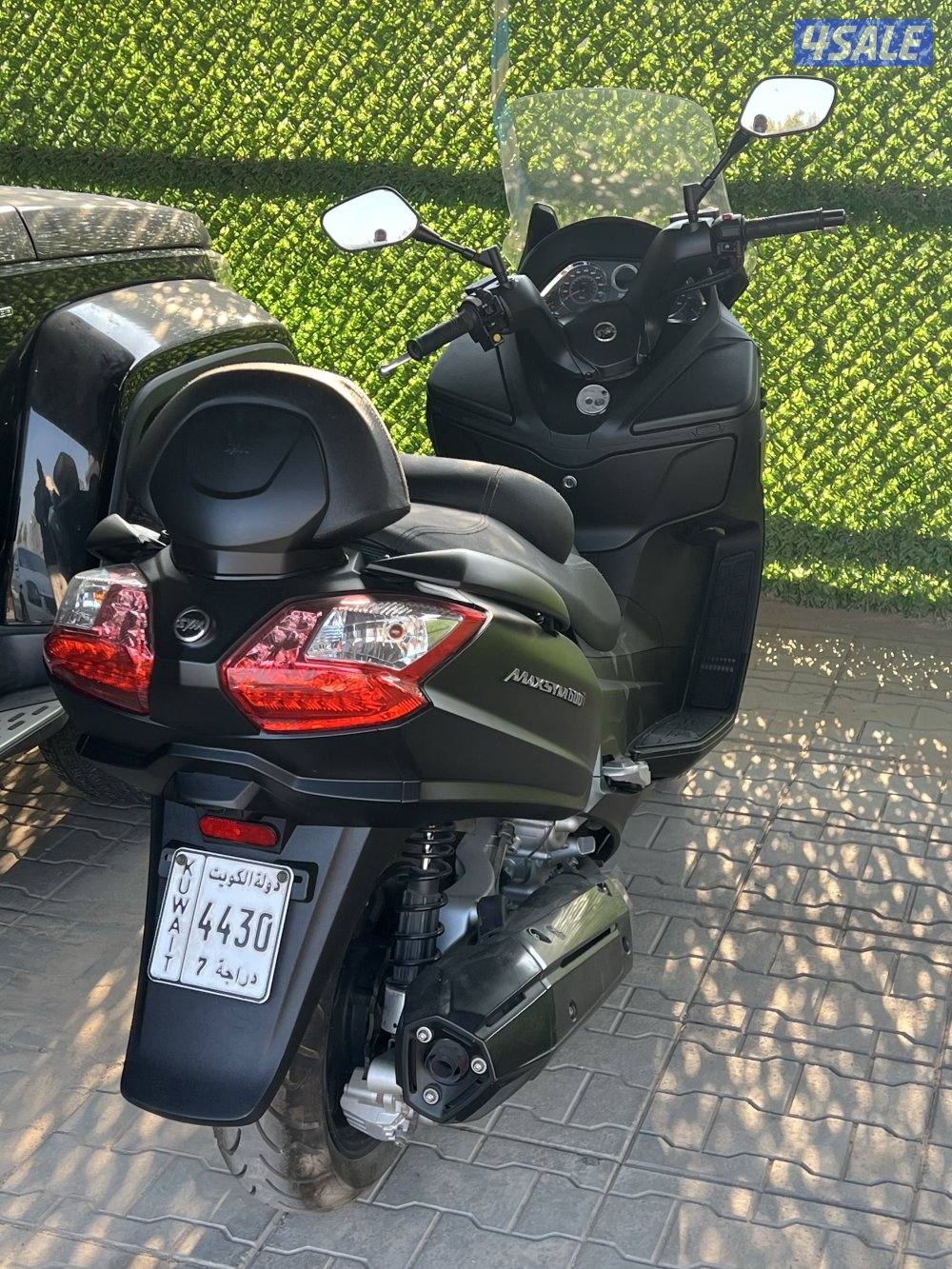 سيكل كلاسيكي maxsym600i6