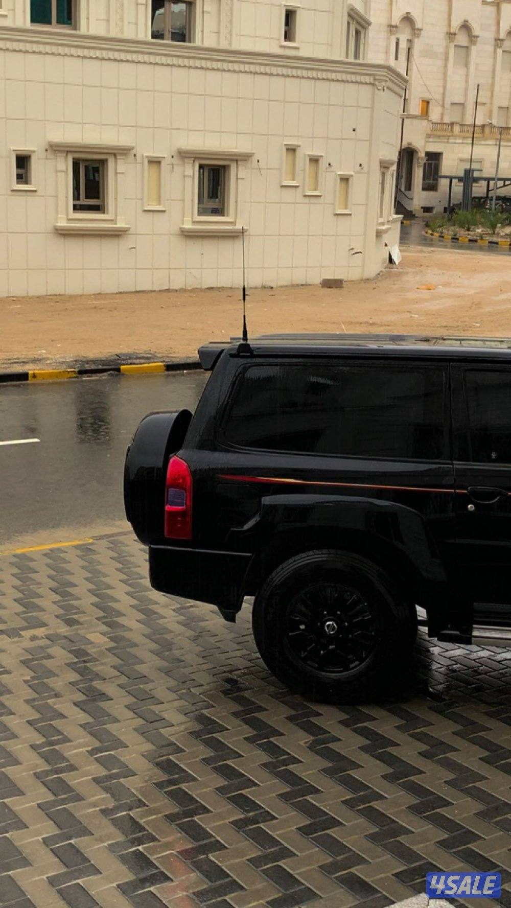 للبيع سفاري2017 قير عادي2