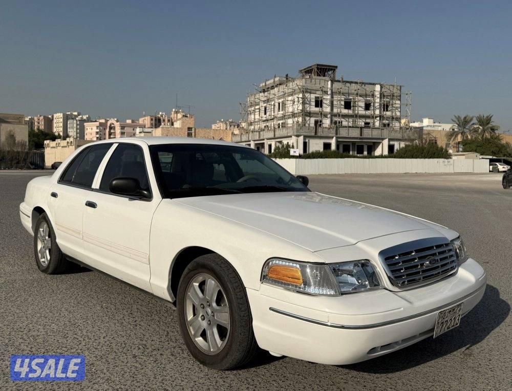 بحالة ممتازة جدا فورد كراون فكتوريا 2012 الوزان صبغ الوكالة عدا مدقر0