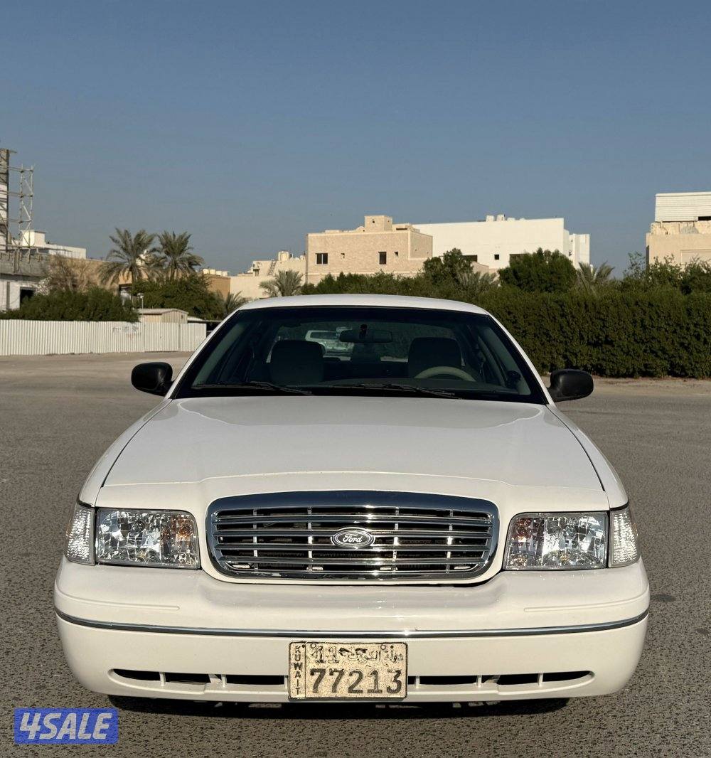 بحالة ممتازة جدا فورد كراون فكتوريا 2012 الوزان صبغ الوكالة عدا مدقر6