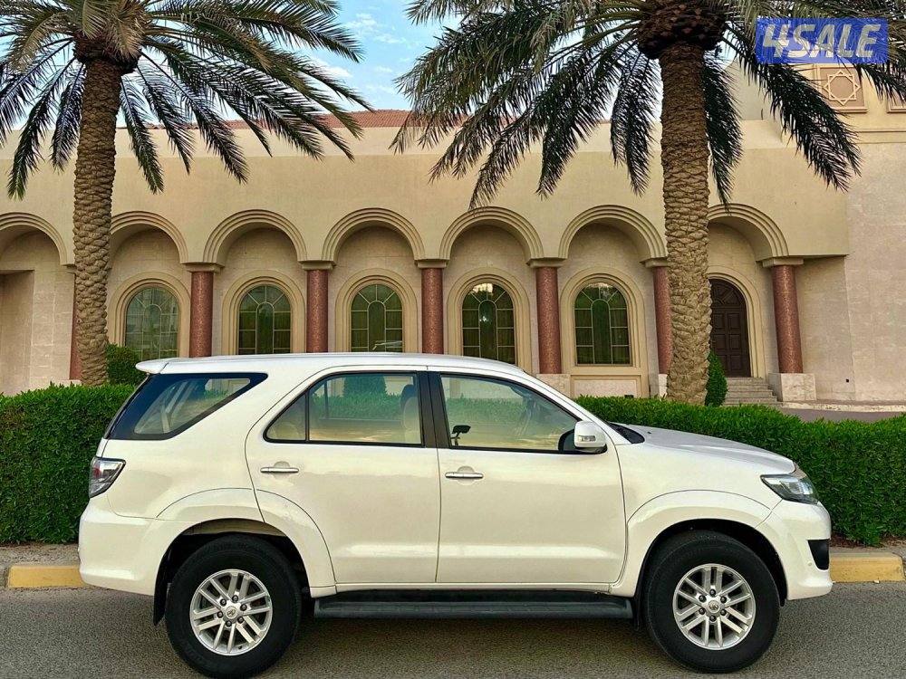 للبيع فورتنر موديل 2013 ماشي 165 صبغ الوكاله ماشي 165 سيرفس منتظم1